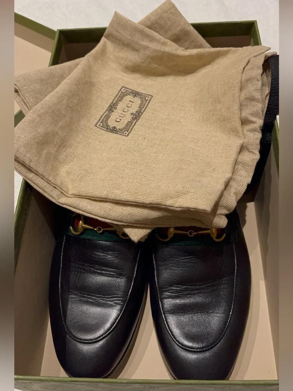 Authentic Gucci Black Leather Loafers with Green-Red Web and Gold Horsebit - Picture 15 of 16